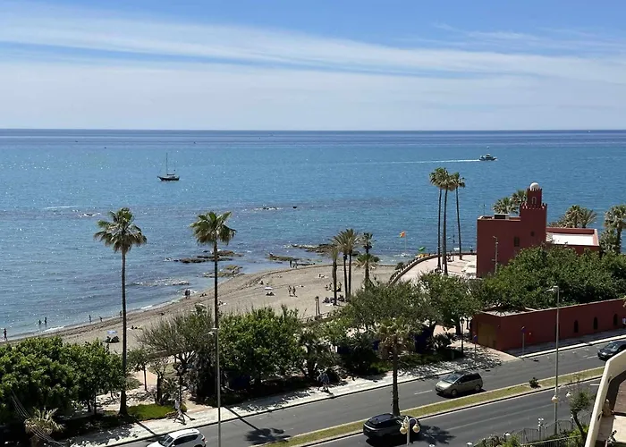 Luxury Frontal Al Mar, Benalbeach