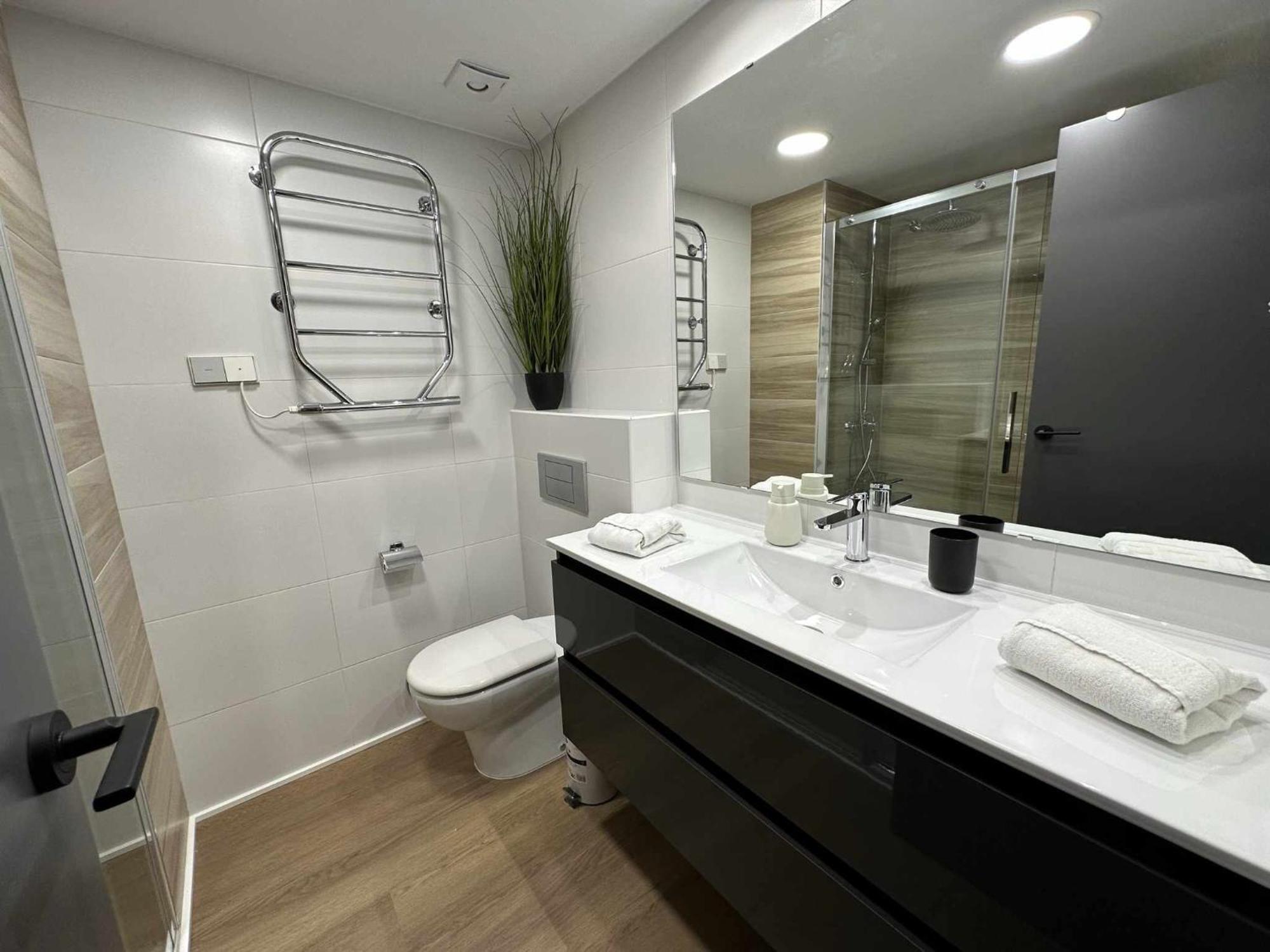 Apartment Luxury Frontal Al Mar, Benalbeach