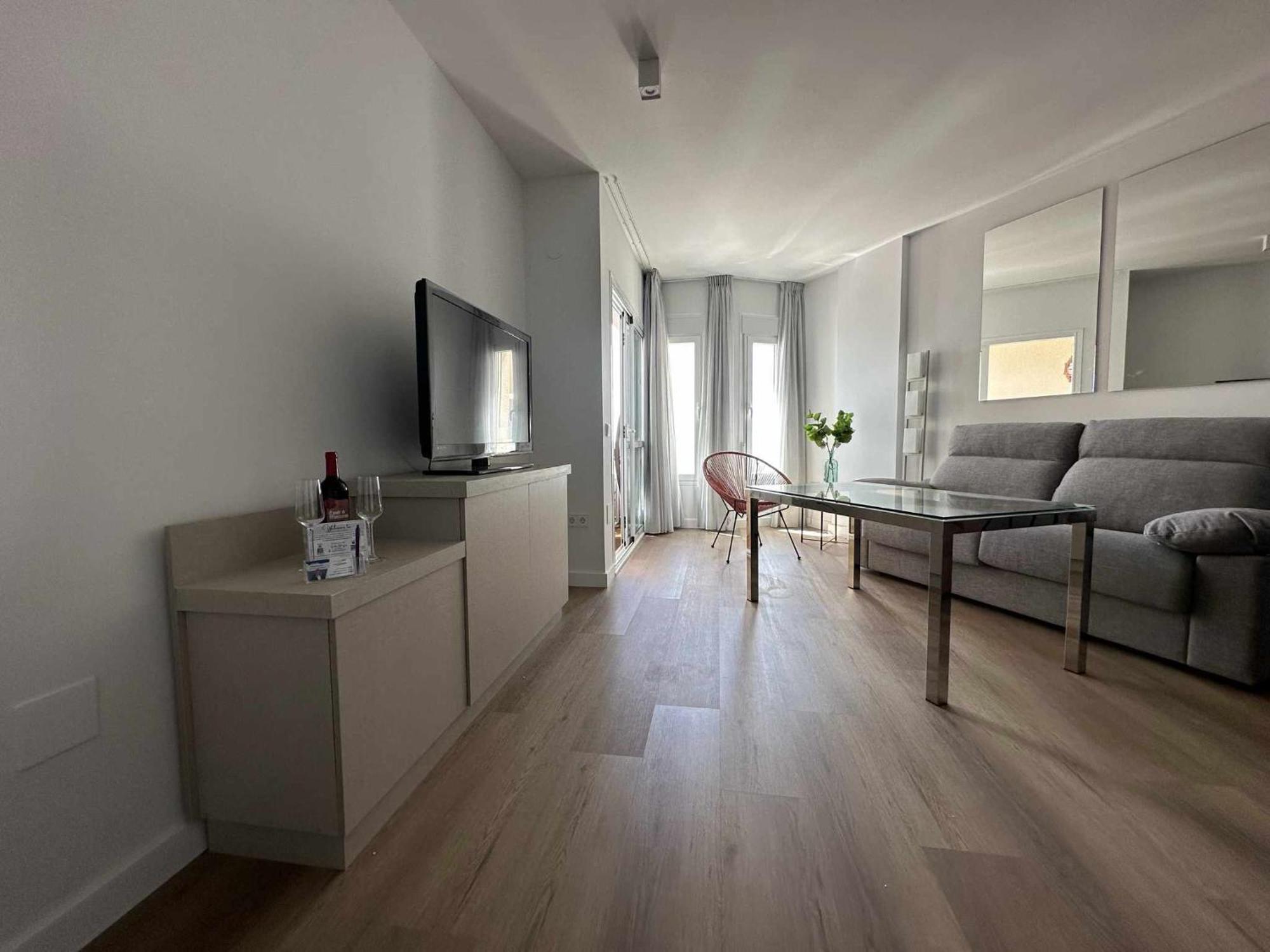 Apartment Luxury Frontal Al Mar, Benalbeach